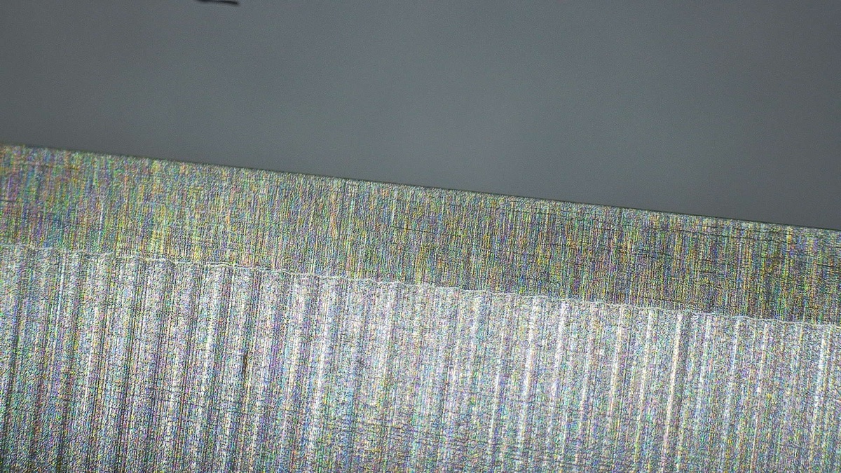 The polished knife edge viewed under a microscope